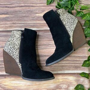 VERY VOLATILE | Chatter Leopard Wedge Bootie SB03